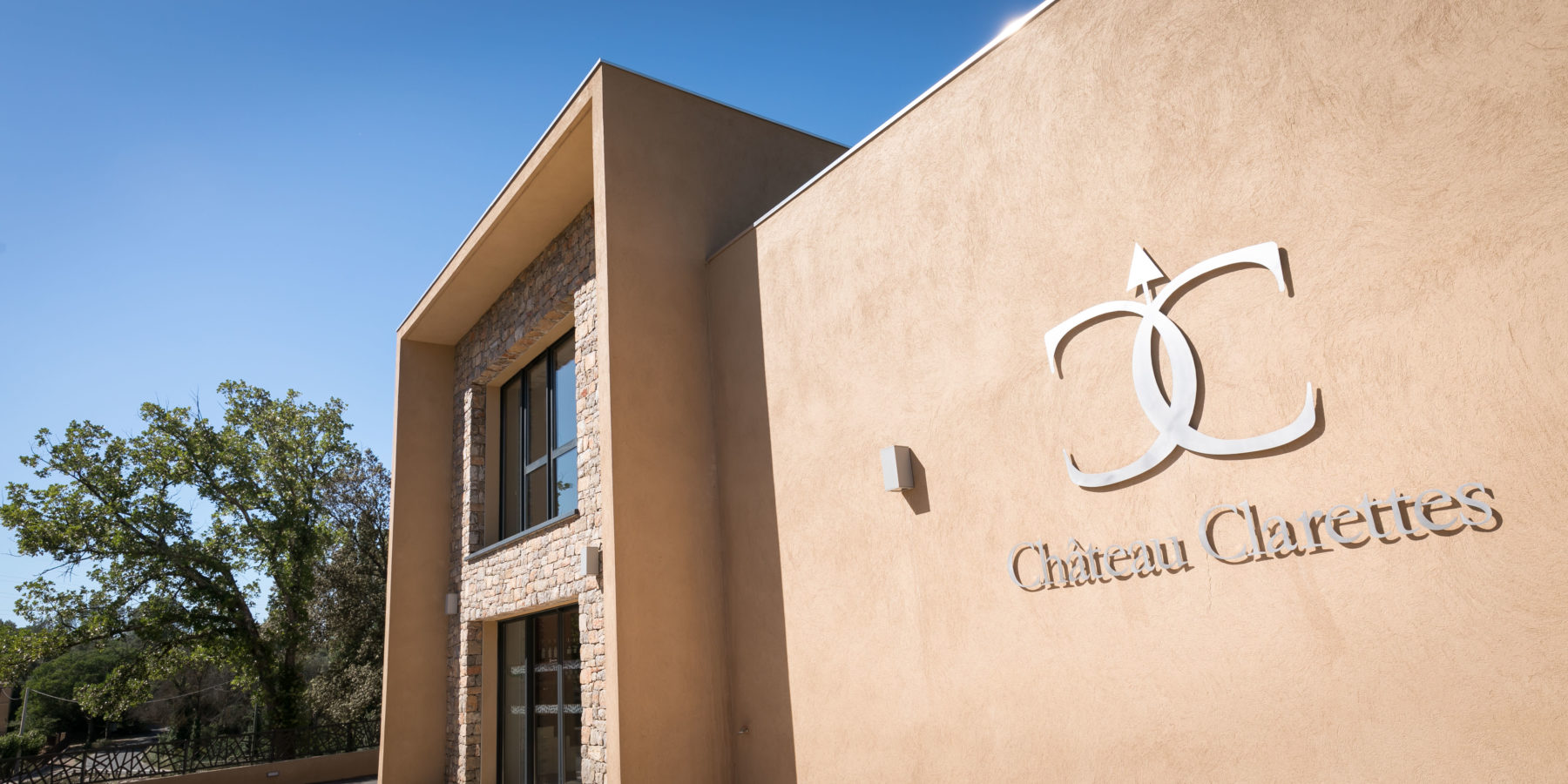 Chateau-Clarettes-001-1800x900